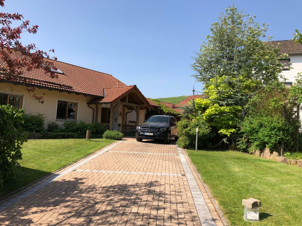 Ferienwohnung Anita 미헬슈타트 외부 사진